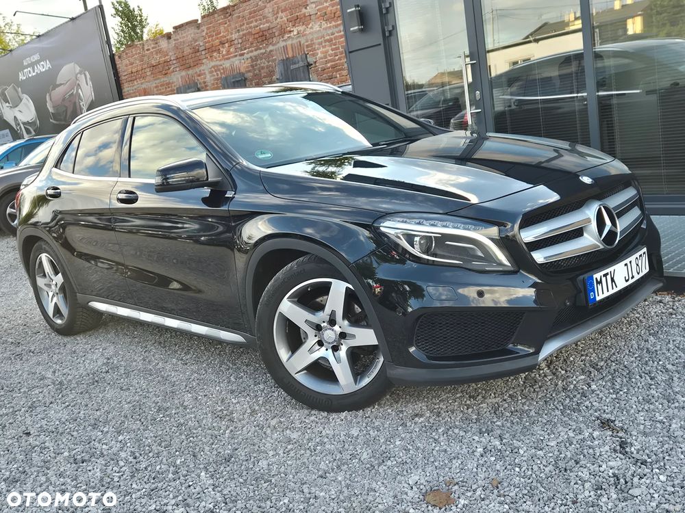 Mercedes-Benz GLA 250 UrbanStyle Edition - 16