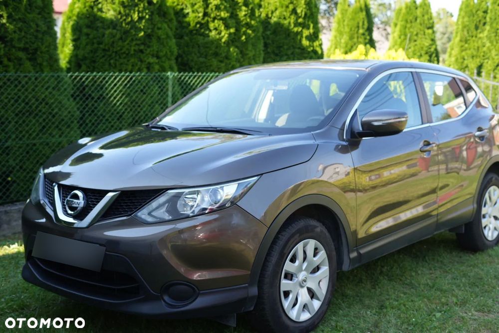 Nissan Qashqai - 1