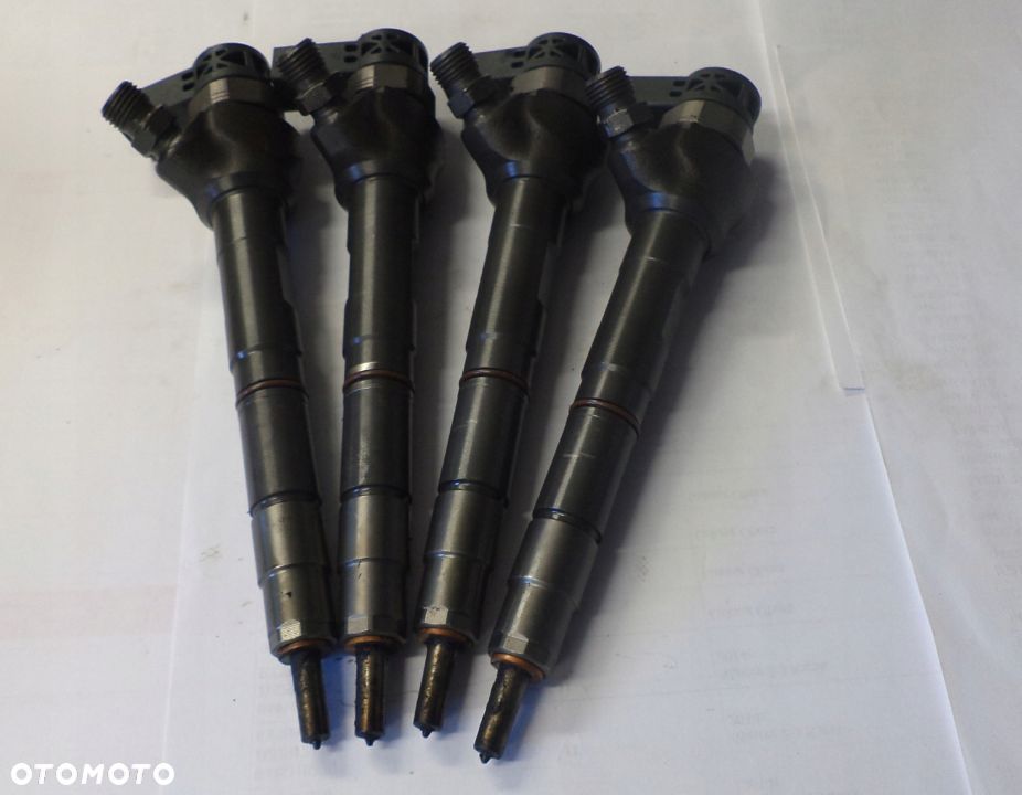 Wtrysk wtryskiwacz  AUDI VW SEAT 1.6 TDI 04L130277AJ - 1