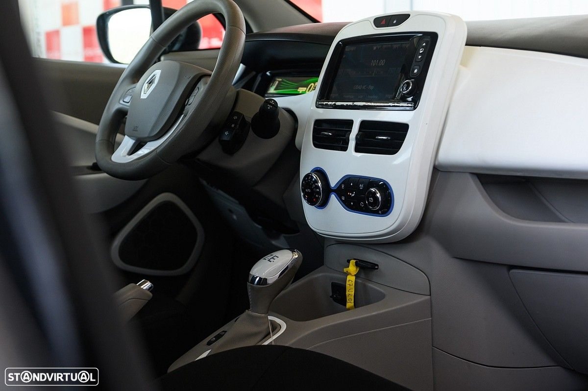 Renault Zoe (c/ Bateria) Life 40 - 21
