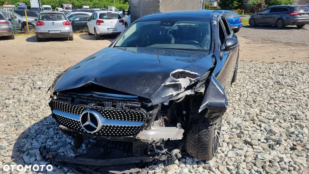 Mercedes-Benz Klasa E 200 d 9G-TRONIC Avantgarde - 17