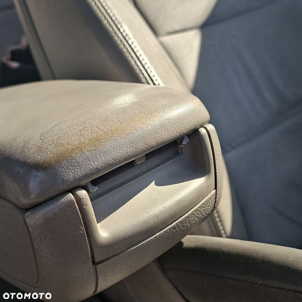 Audi A4 Limousine 2.0 TDI - 11