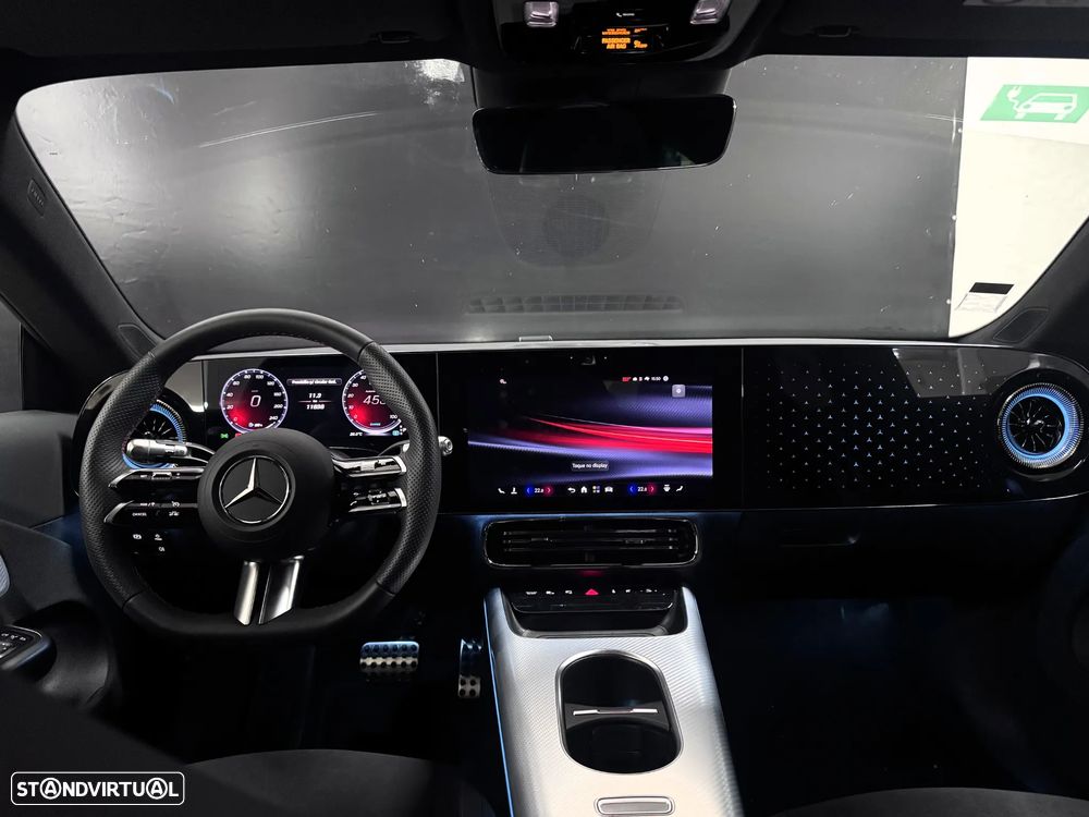 Mercedes-Benz CLA 250+ EQ Shooting Brake - 12