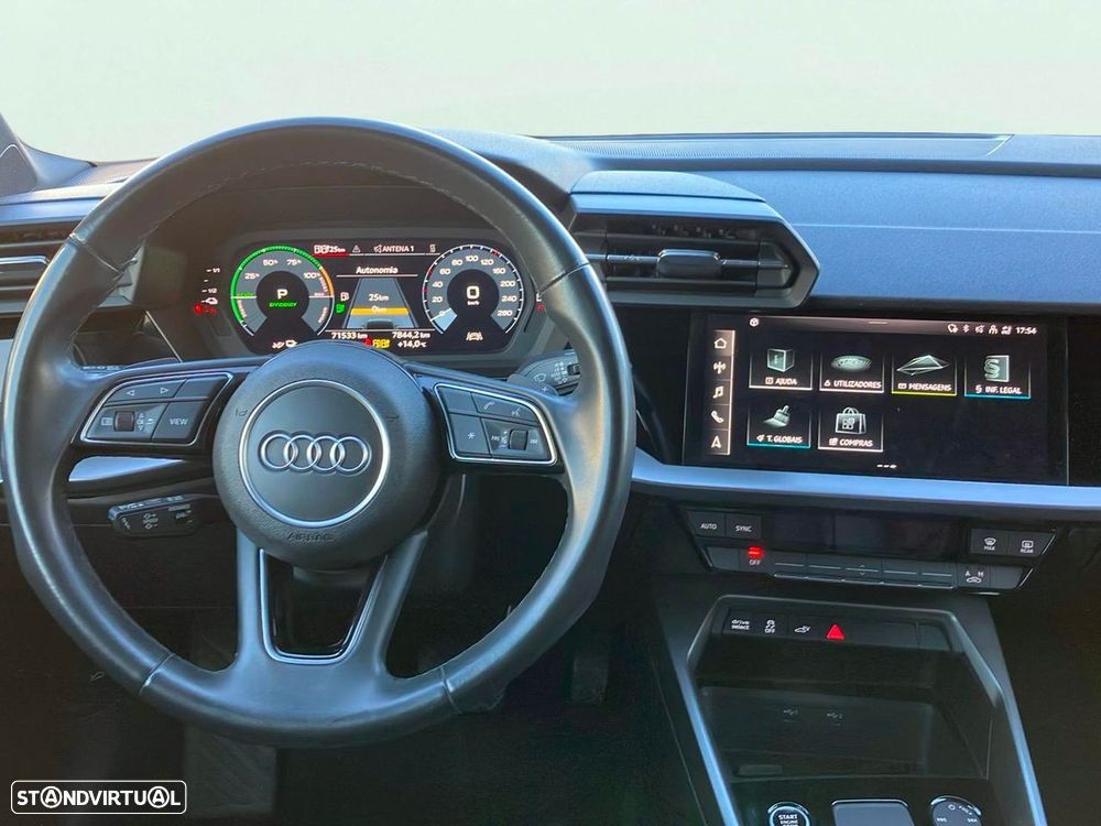 Audi A3 Sportback 45 TFSIe S line - 11