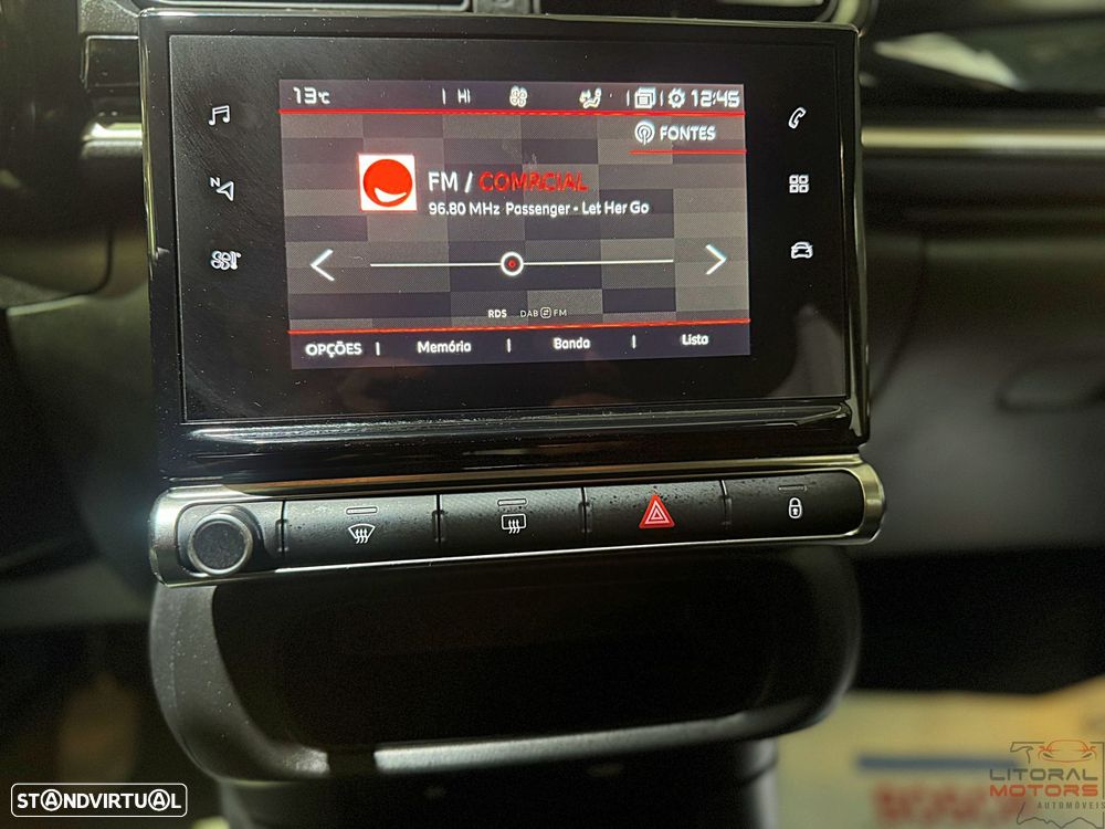 Citroën C3 1.2 PureTech Shine - 26