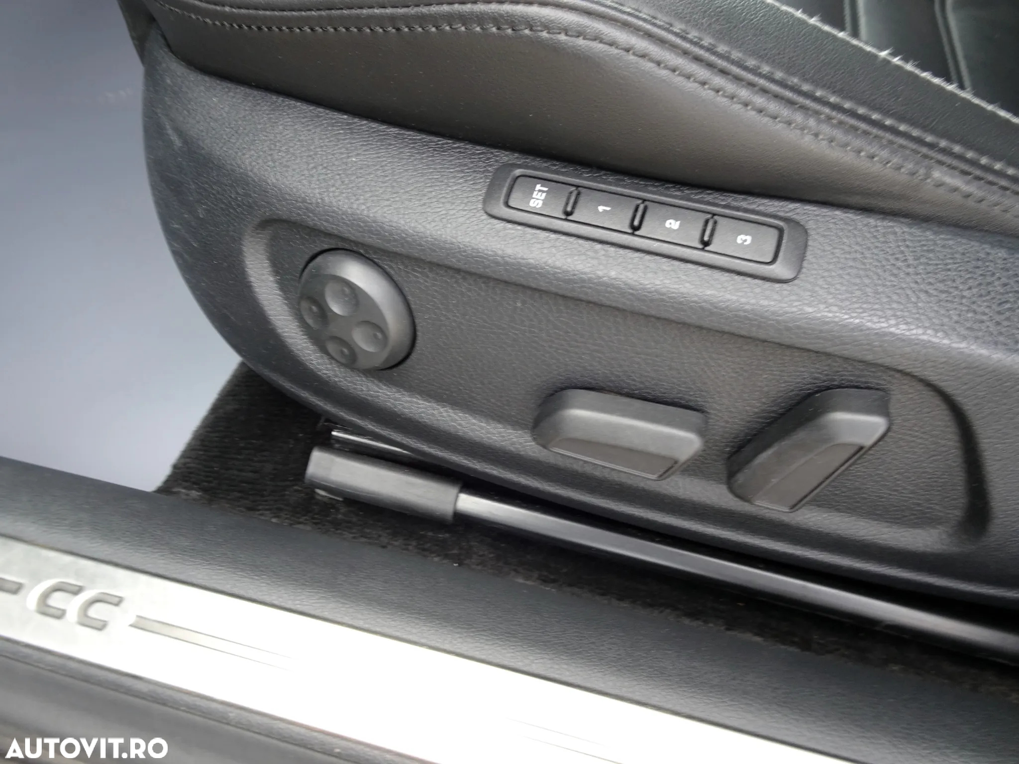 Volkswagen Passat CC 2.0 TDI BlueMotion Technology DSG - 13