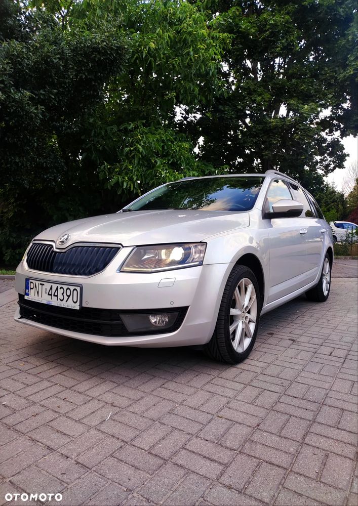 Skoda Octavia 2.0 TDI 4x4 Style DSG - 4