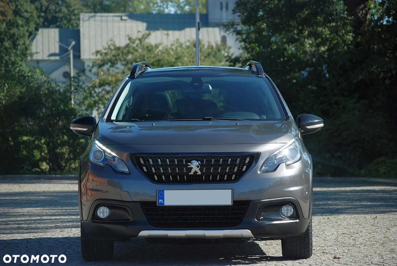 Peugeot 2008 1.5 BlueHDi GT Line S&S - 6