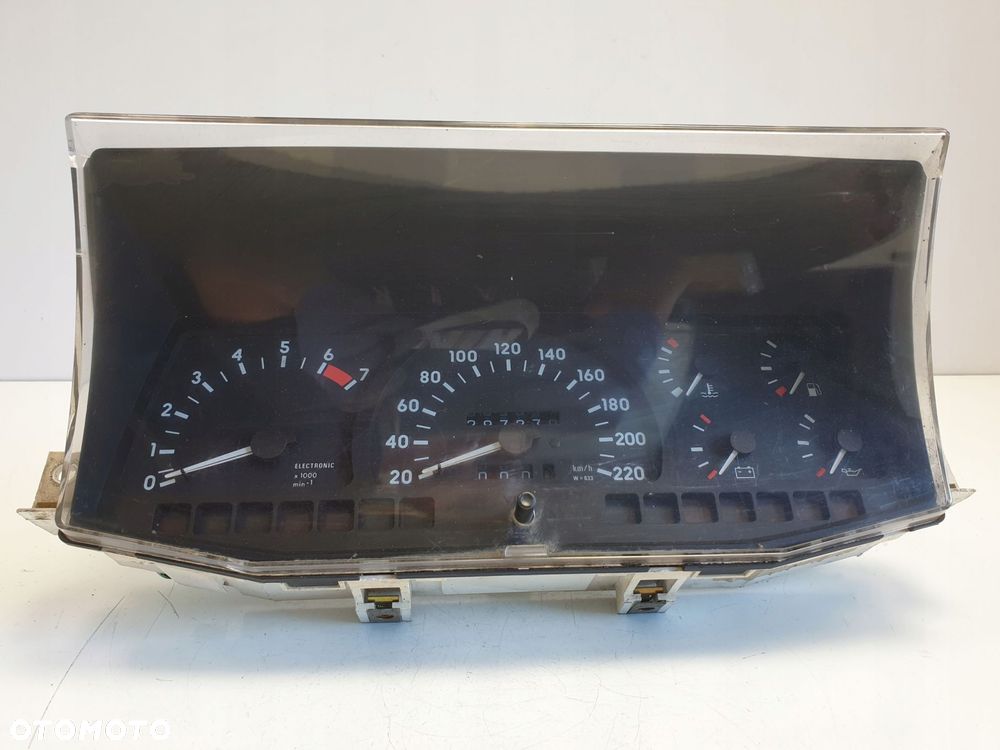 Opel Frontera A 2.0 LICZNIK ZEGARY 88481604 Europa - 2