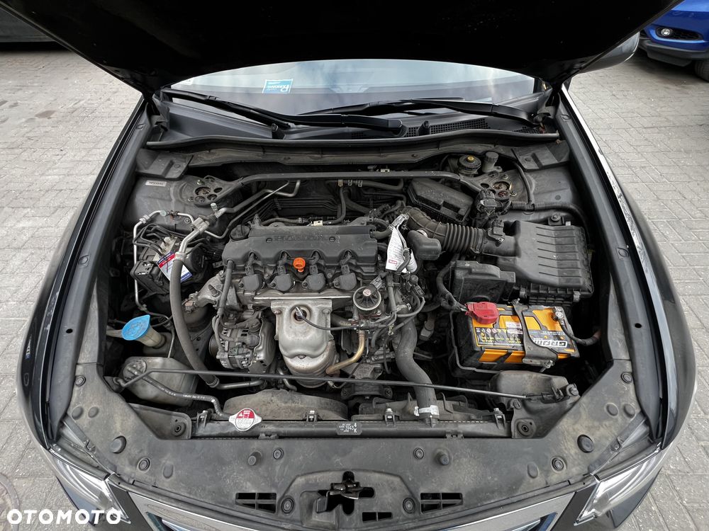 Honda Accord 2.0 Lifestyle - 15