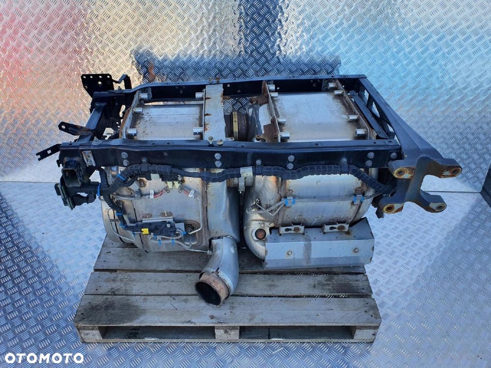 KATALIZATOR DPF WÓZEK XF 106 EURO 6 - 1