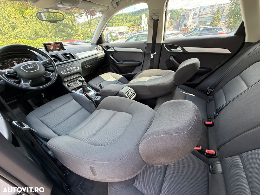 Audi Q3 2.0 TDI Sport - 23