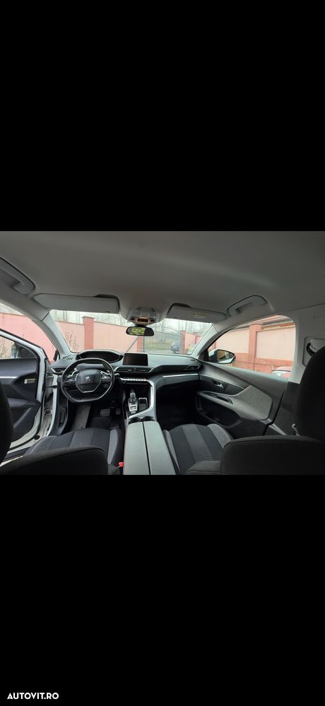 Peugeot 3008 BlueHDi 130 Stop & Start EAT8 Active - 8