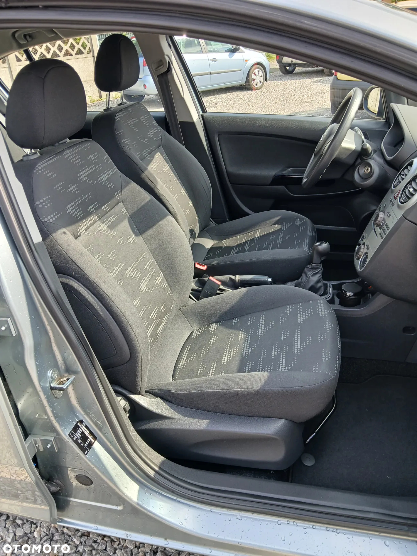 Opel Corsa - 24