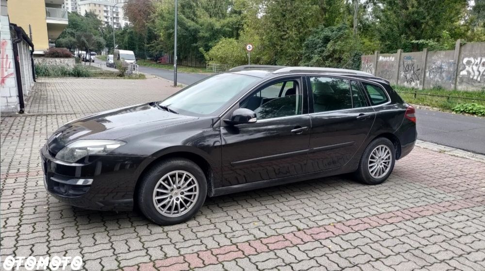 Renault Laguna dCi 110 FAP Dynamique - 12