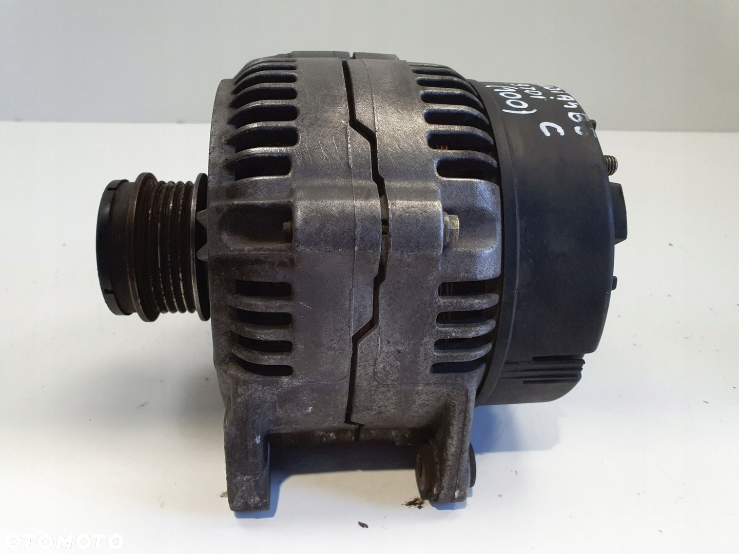 Audi A4 B5 1.9 TDI ALTERNATOR 0123515003 028903028 120A - 5