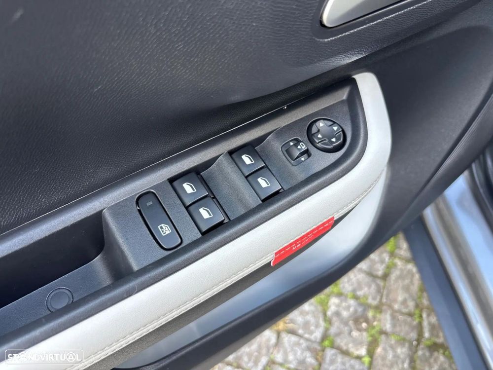 Citroën e-C3 44 kWh Autonomia Conforto Max - 26