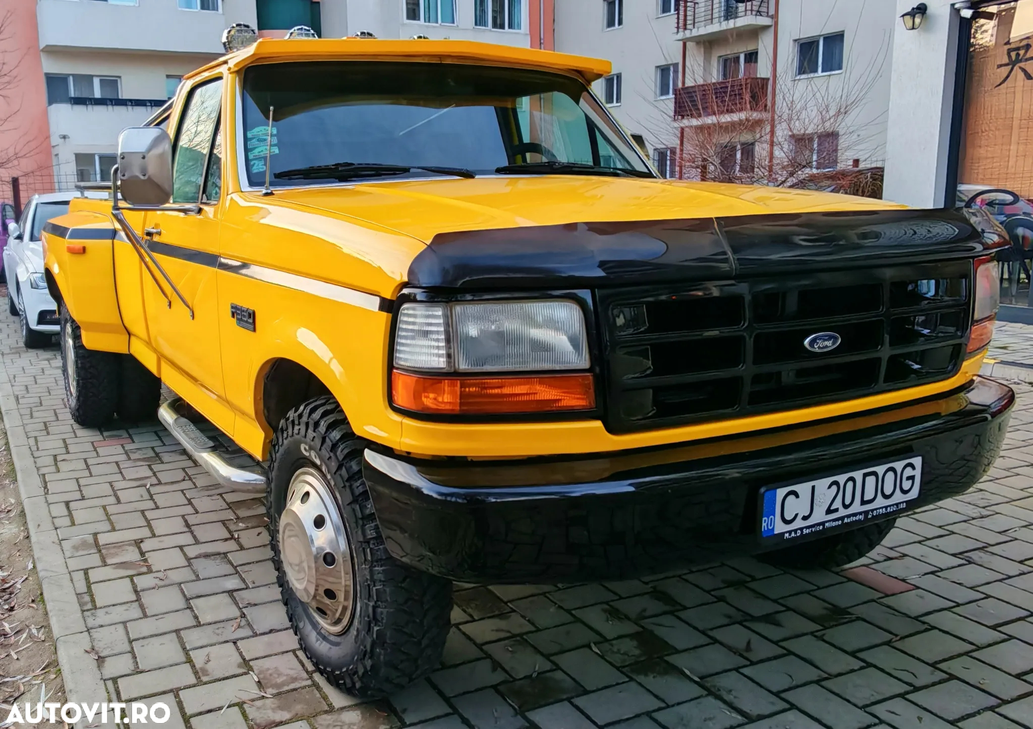 Ford F350 - 6