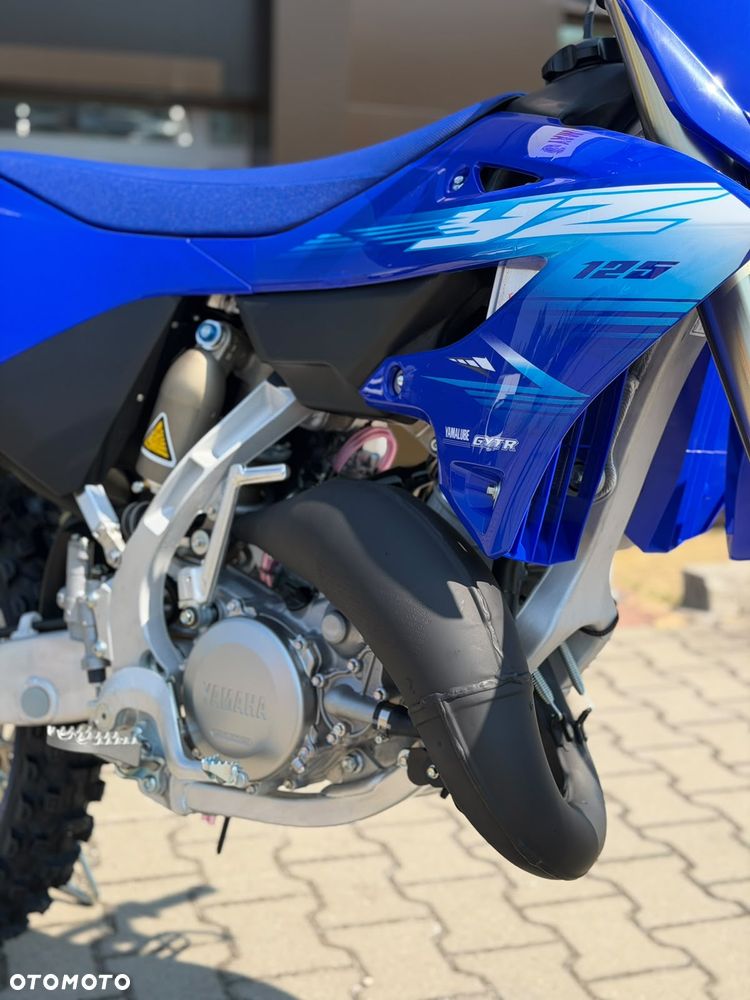 Yamaha YZ - 9
