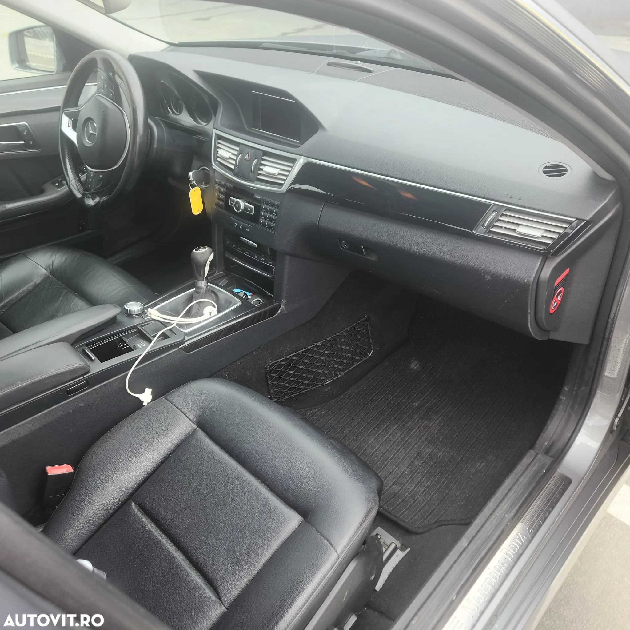 Mercedes-Benz E 200 BlueTEC Avantgarde - 7