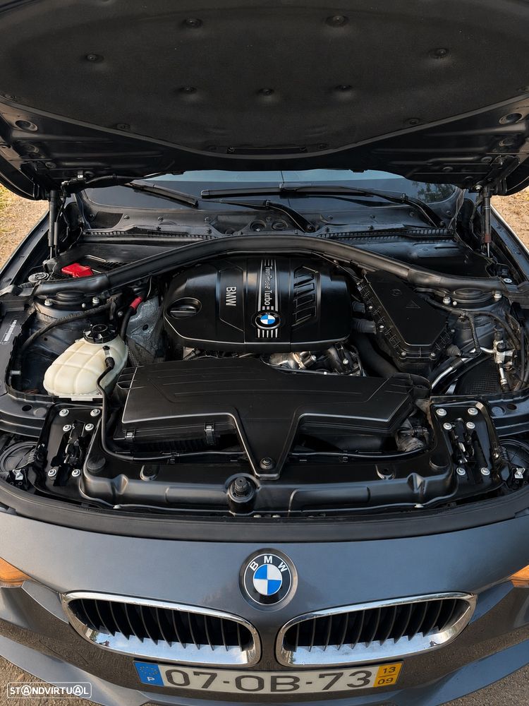BMW 320 d EfficientDynamics Line Sport - 8