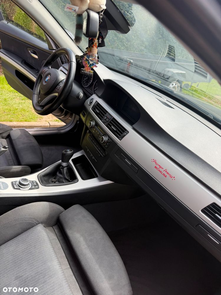 BMW Seria 3 320d xDrive - 8