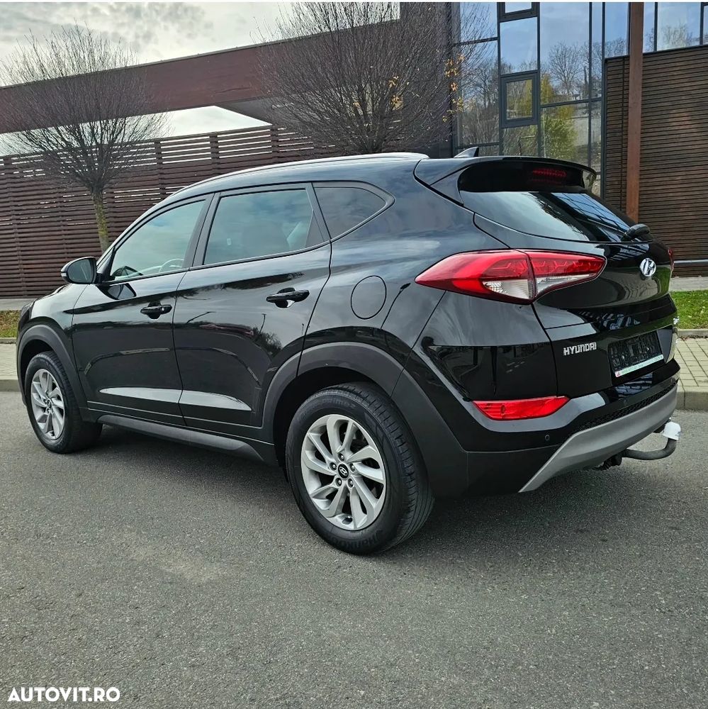 Hyundai Tucson 2.0 CRDI 4WD Advantage - 13