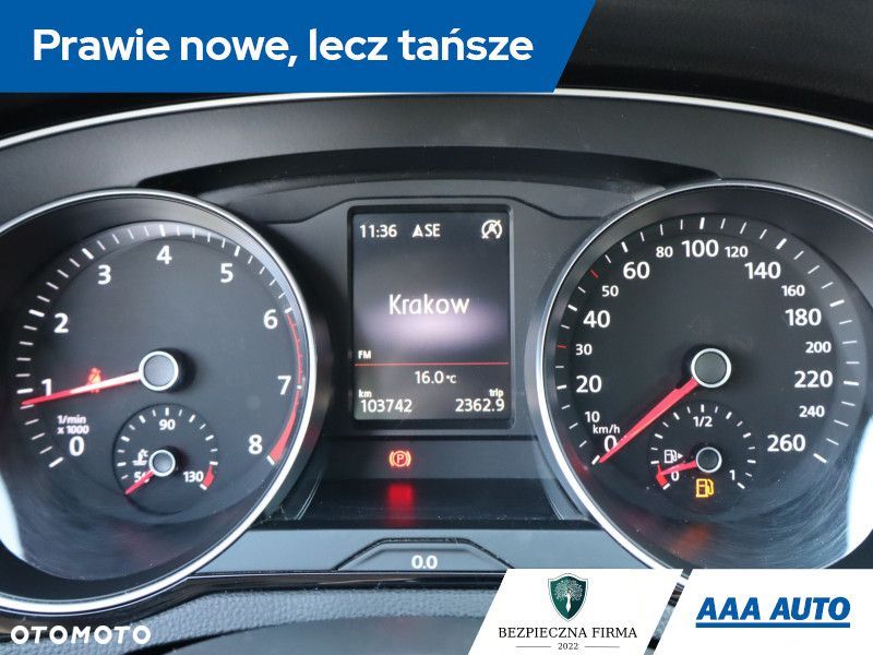 Volkswagen Passat - 13