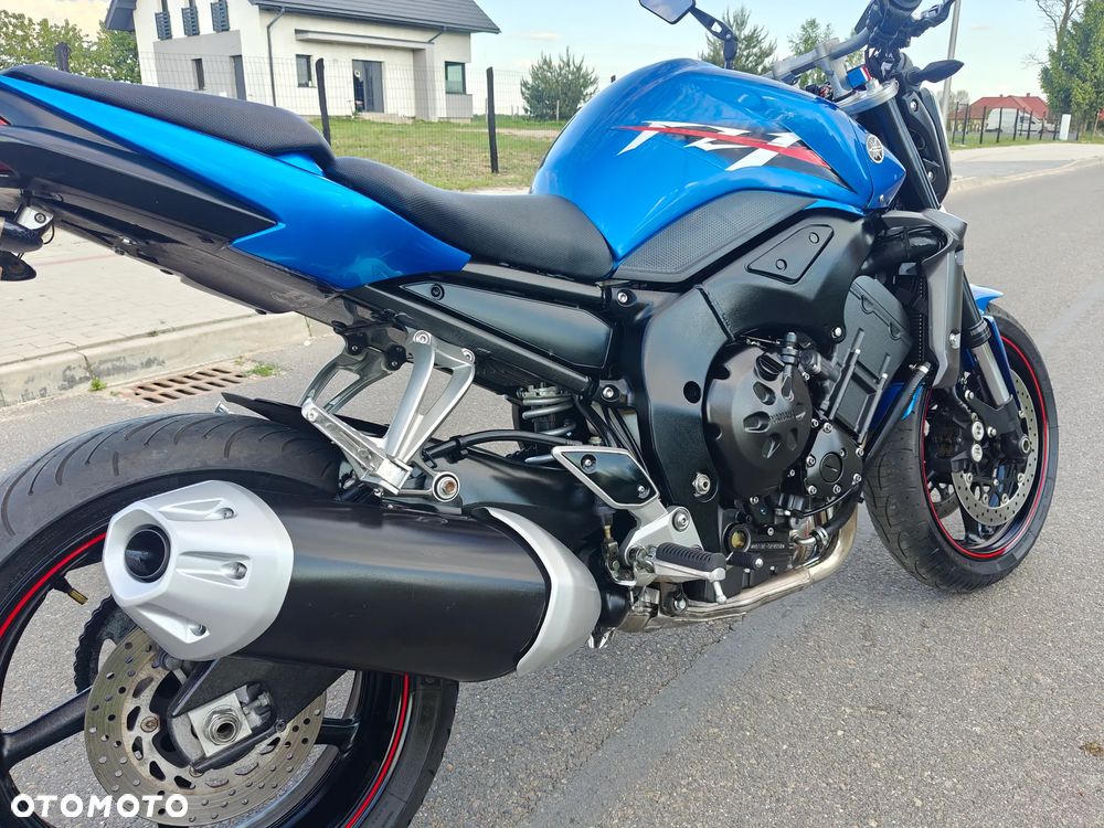 Yamaha FZ - 15