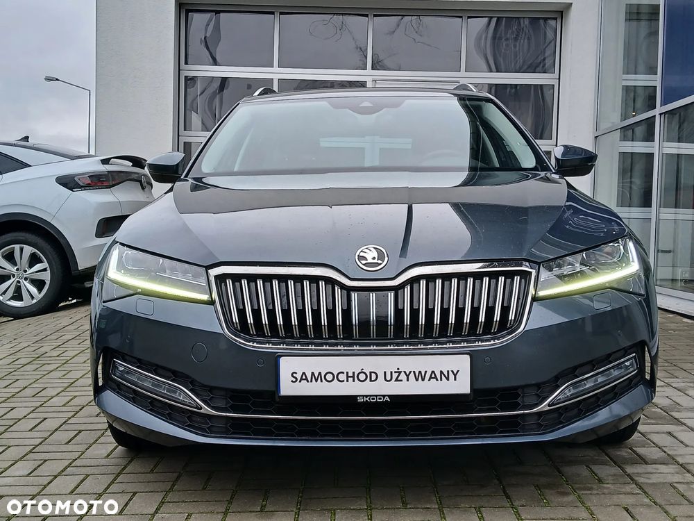 Skoda Superb 2.0 TDI SCR Style DSG - 33