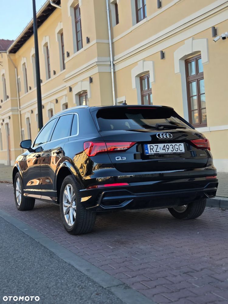 Audi Q3 45 TFSI Quattro S Line S tronic - 3