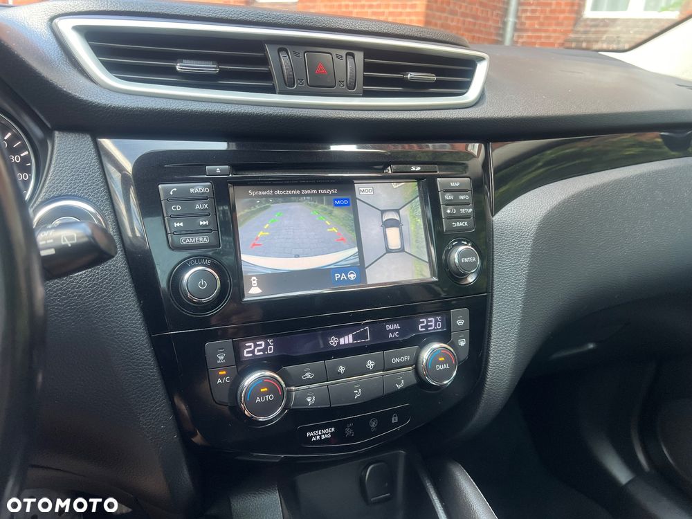 Nissan Qashqai 1.6 DCi Xtronic TEKNA - 13