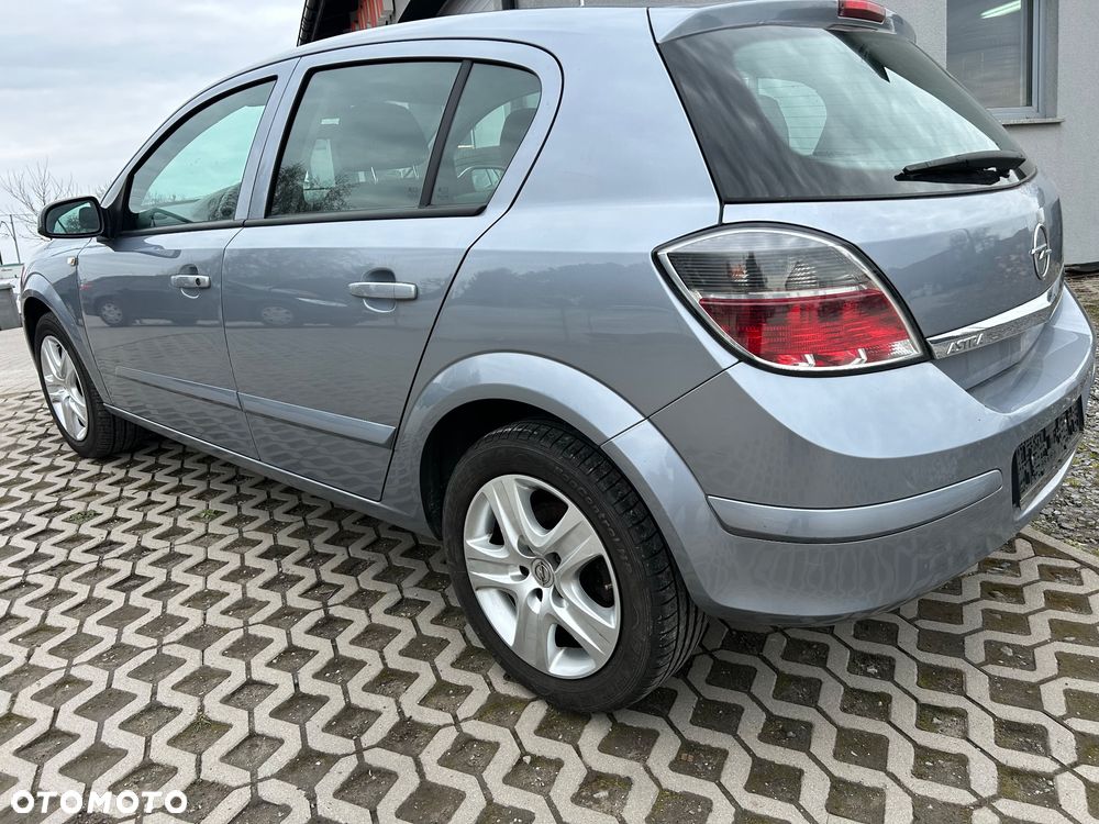 Opel Astra 1.6 Easytronic - 3