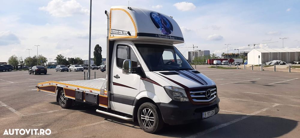 Mercedes-Benz Sprinter - 2