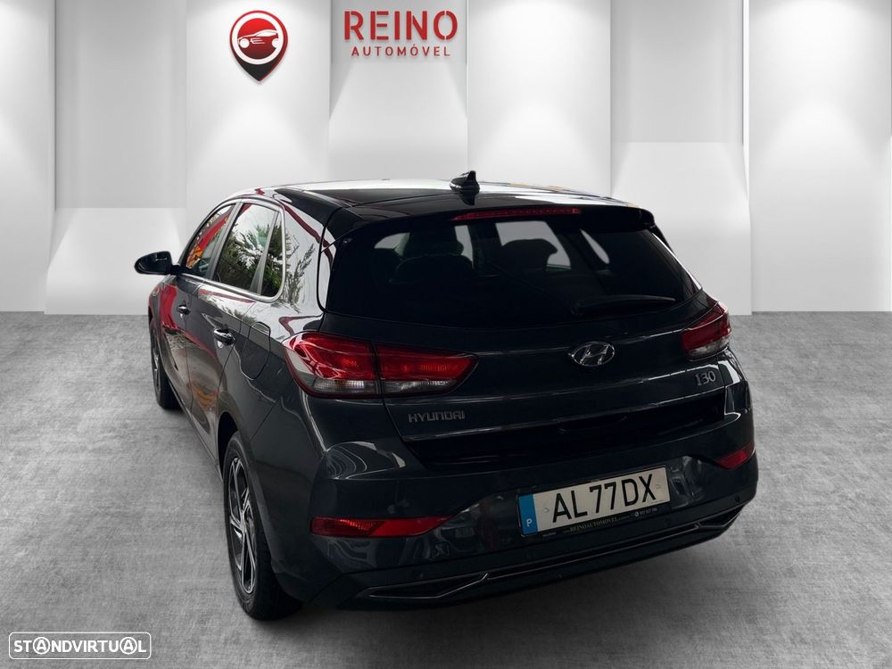 Hyundai i30 1.6 CRDI STyle Plus - 4