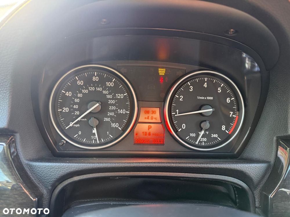 BMW Seria 3 335i xDrive M Sport Edition - 16