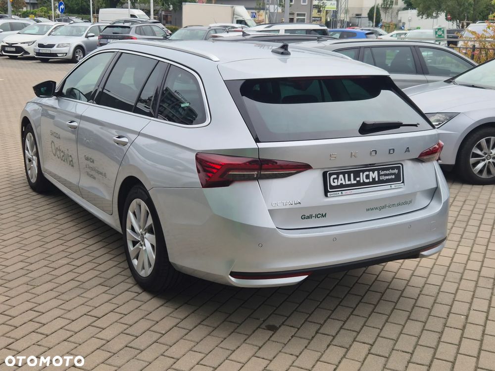 Skoda Octavia - 8