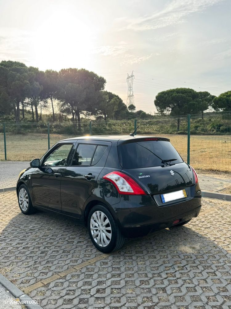 Suzuki Swift 1.3 DDiS GLX - 12