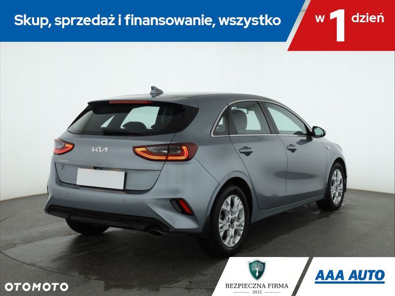 Kia Ceed - 7