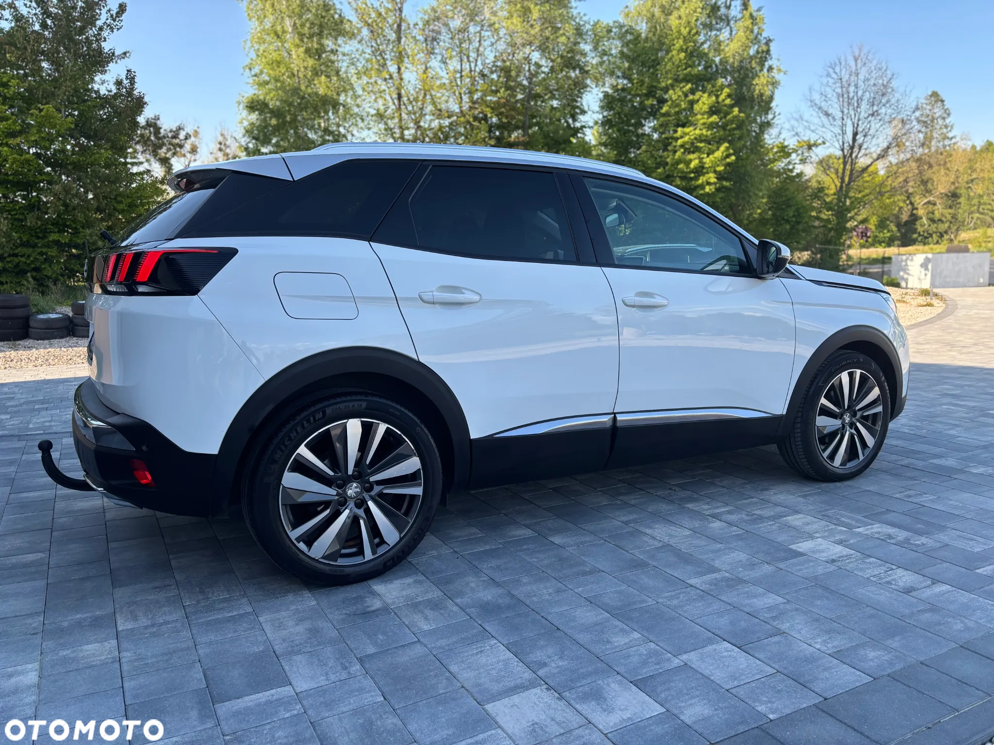 Peugeot 3008 1.6 BlueHDi Allure S&S - 3