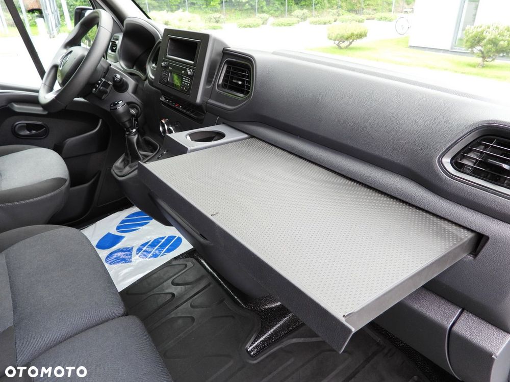 Renault MASTER  PLANDEKA 10 PALET TEMPOMAT LEDY KLIMATYZACJA  165KM - 38