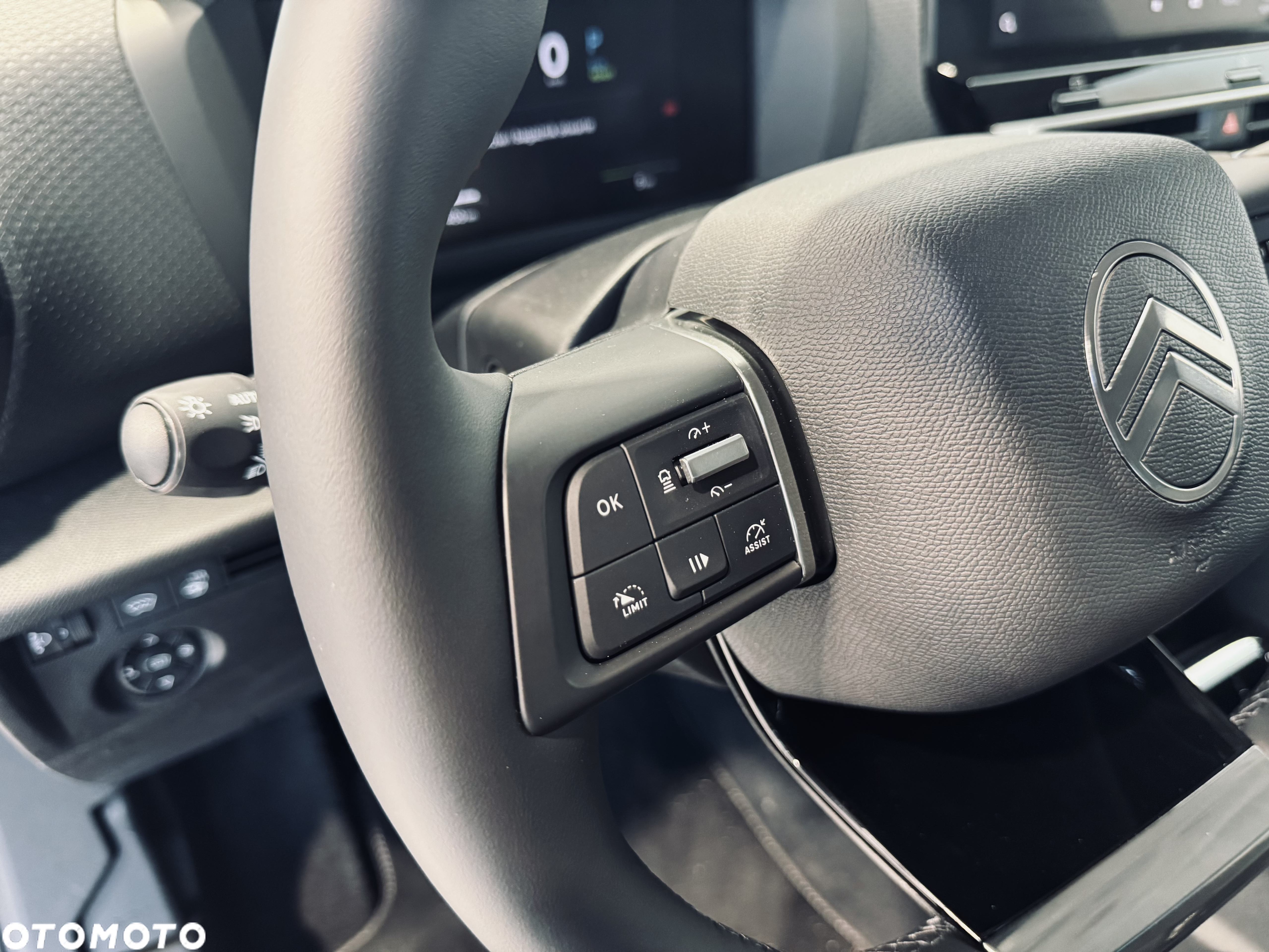 Citroën C4 e-C4 EV156 54kWh Max - 12