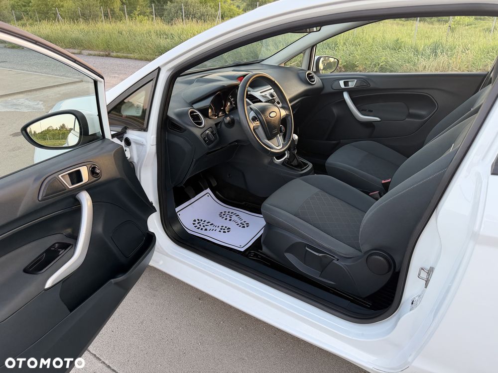 Ford Fiesta - 7