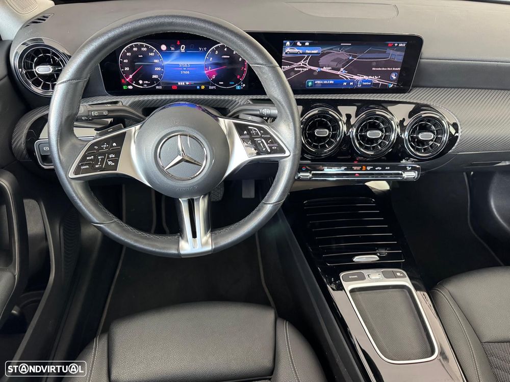 Mercedes-Benz A 200 Standard - 16