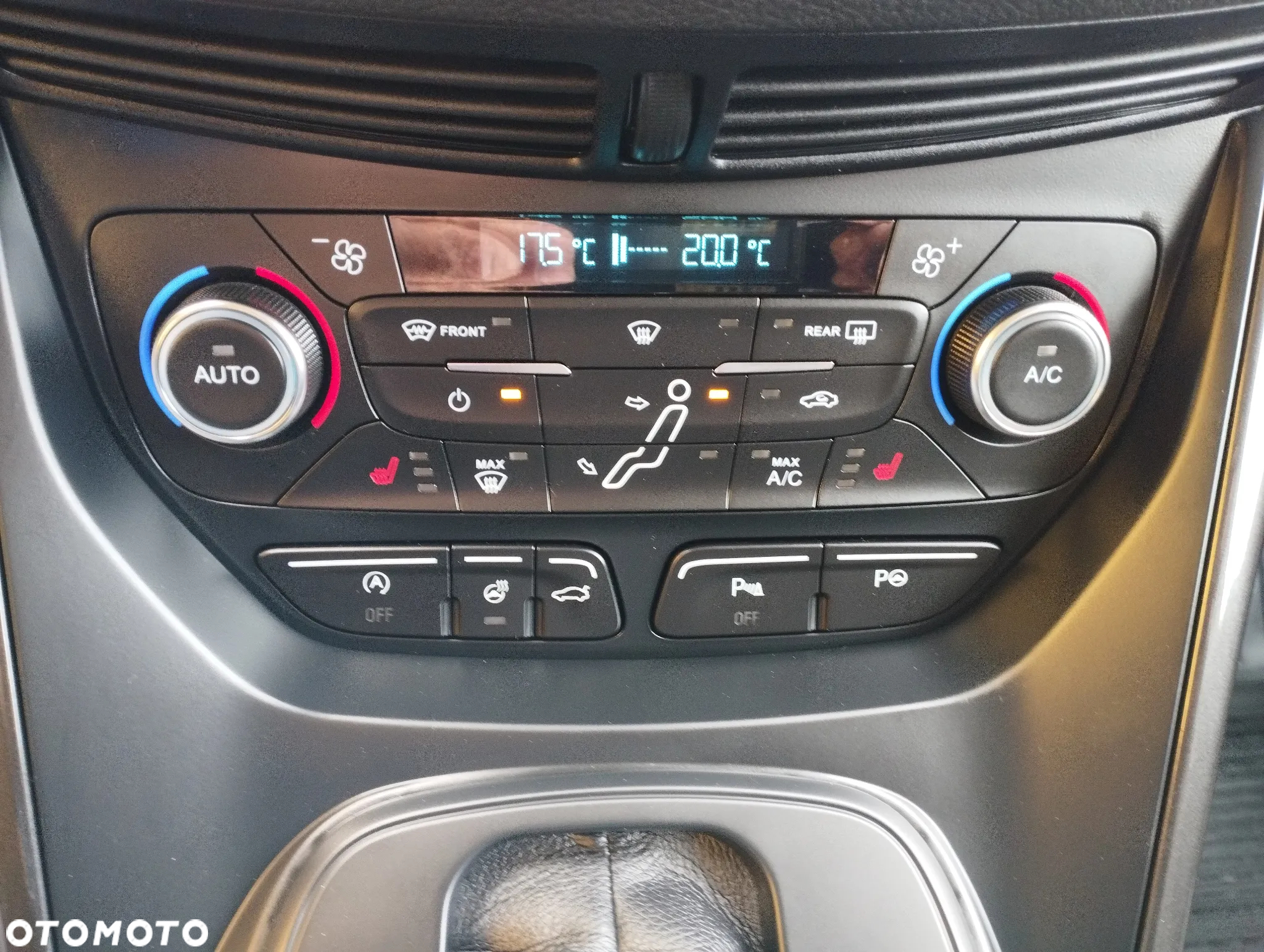 Ford Grand C-MAX 1.5 EcoBoost Start-Stopp-System Titanium - 33