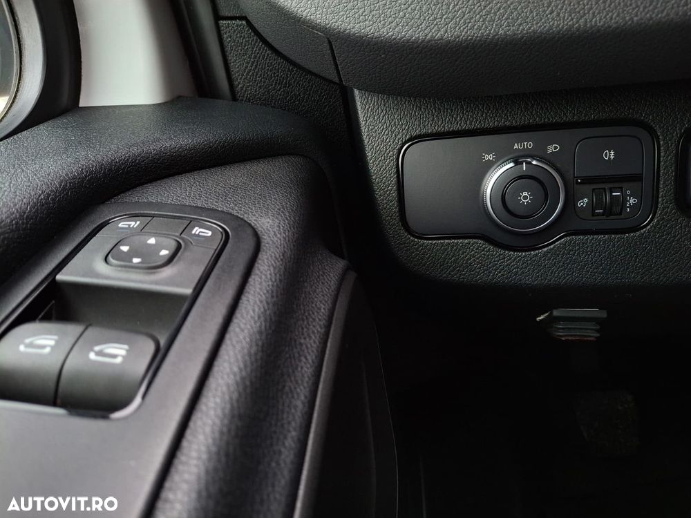 Mercedes-Benz Sprinter - 21