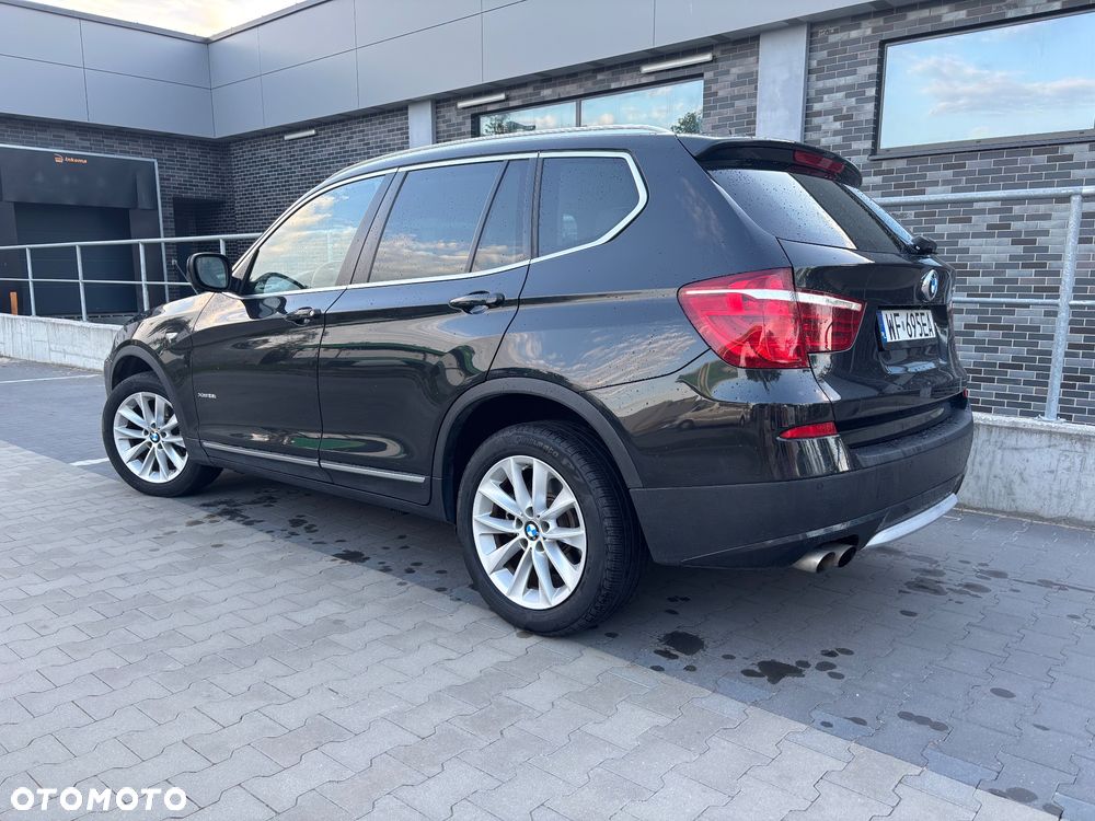 BMW X3 28i xDrive - 4