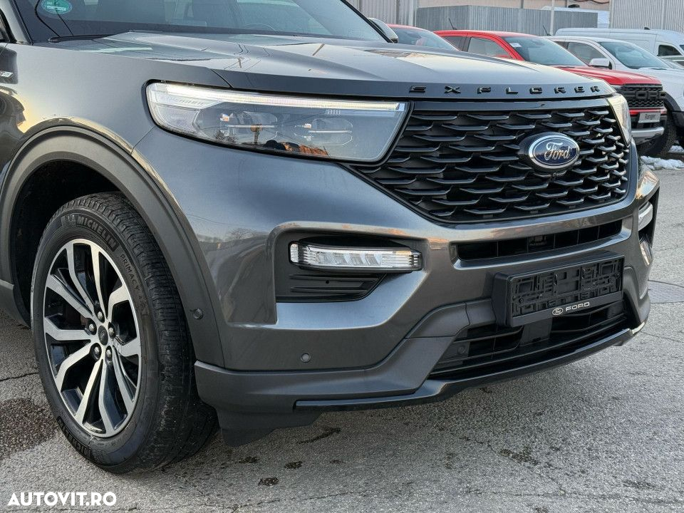 Ford Explorer - 6