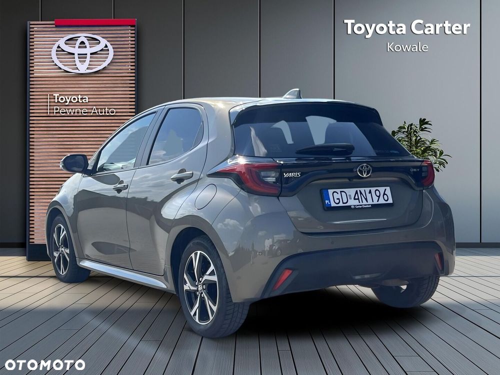 Toyota Yaris Hybrid 1.5 Style - 4
