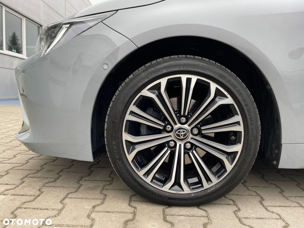 Toyota Corolla - 17